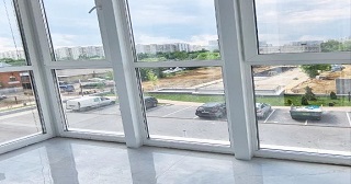 Панорамное остекление балкона Юрга цена от 11 тыс. руб. м/п.