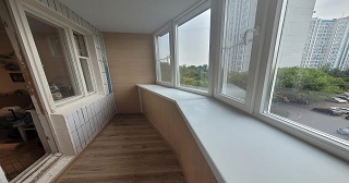 Застеклить лоджию Юрга цена от 9838 руб. м/п. за 50 часов